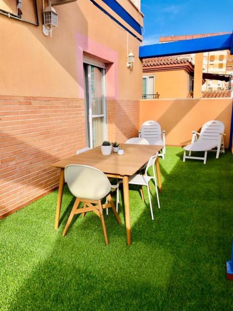 Capuchinos & Private Terrace By Ele Apartments Малага Екстериор снимка