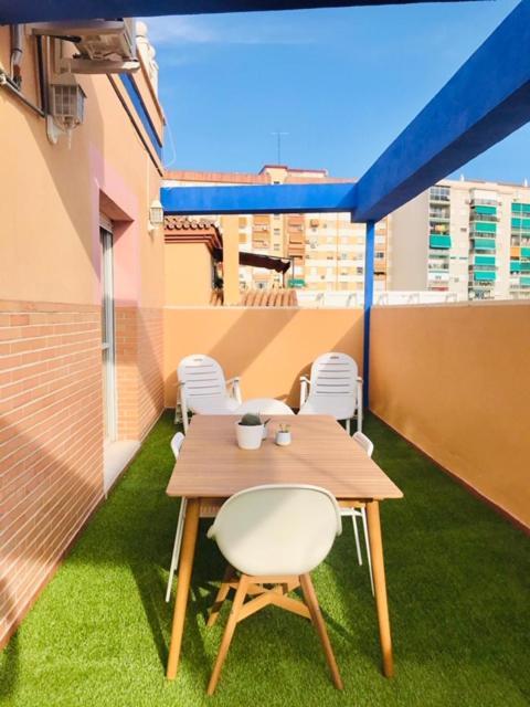 Capuchinos & Private Terrace By Ele Apartments Малага Екстериор снимка