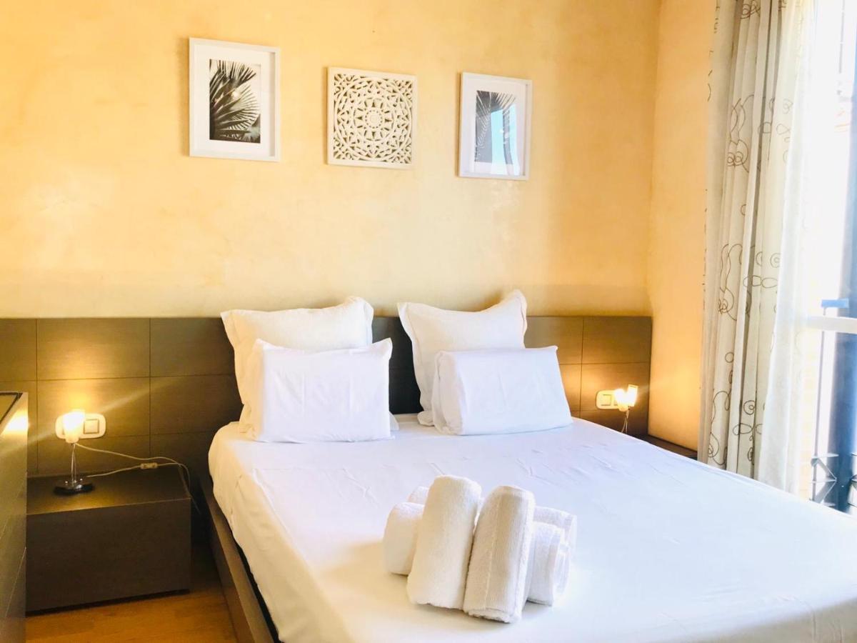 Capuchinos & Private Terrace By Ele Apartments Малага Екстериор снимка